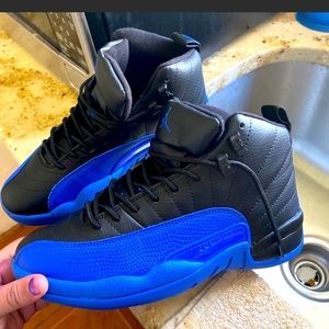 jordan 12 retro black game royal